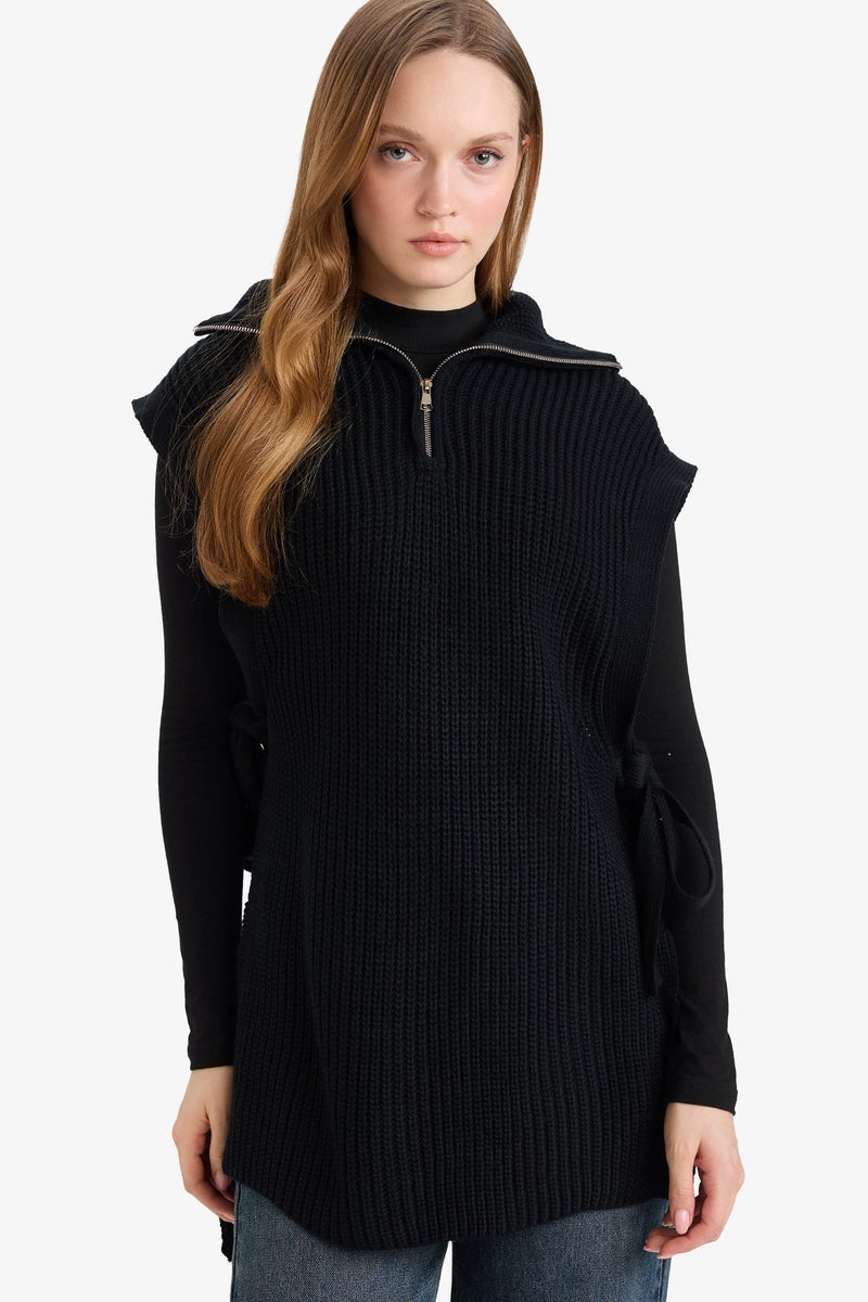 DeFacto Black Woman Regular Fit Knitwear Vest Casual - Image 1